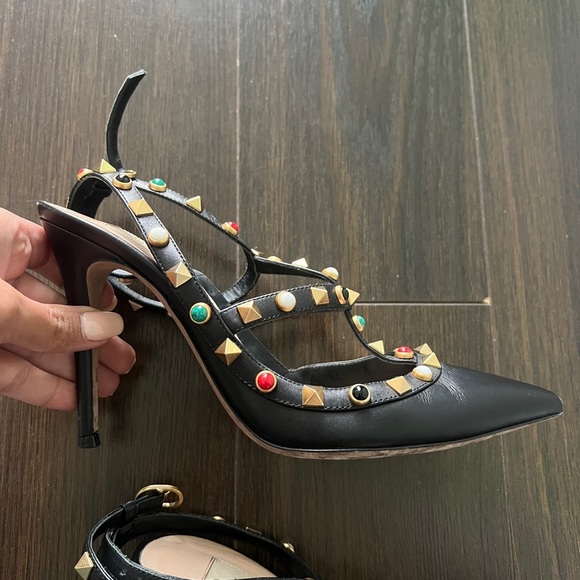 Valentino Tribal Rockstud Pumps - Picture 6 of 9